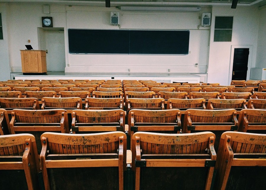 how to win scholarship essay contests